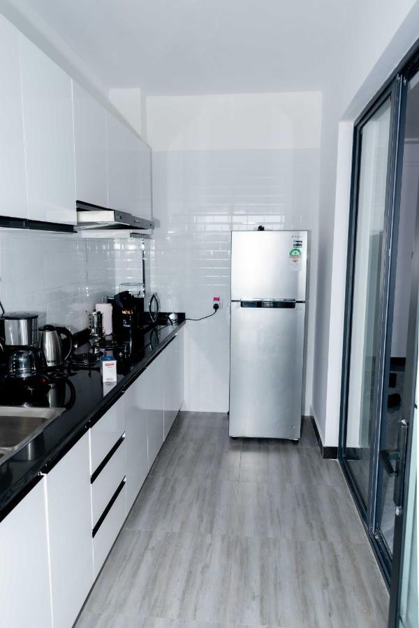 Апартаменты Staroot Charm 2Br Yaya Center, Kilimani Найроби Экстерьер фото